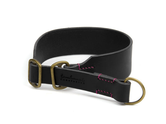 Breites Zugstopp Lederhalsband Carla für Hunde in Schwarz mit Sattlernaht Pink Vintage